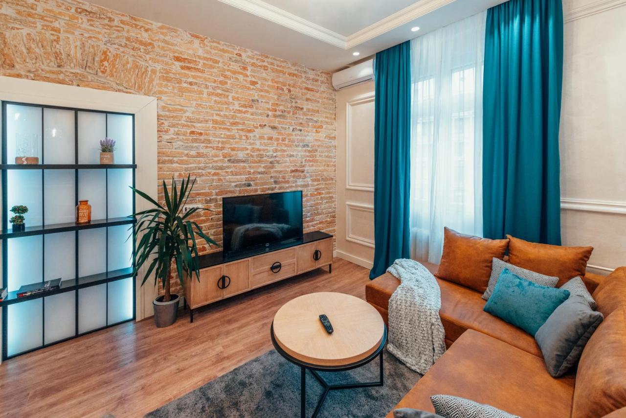 Miha Luxury Apartment Белград Экстерьер фото